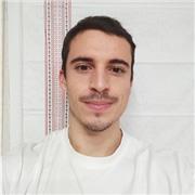 Recién graduado de matemáticas, con experiencia dando clases particulares a alumnos de cuarto de la ESO y bachiller. Con interés hacia la enseñanza y con intenciones de estudiar el máster de educación. Con interés principalmente en dar clases de matemátic