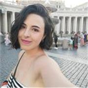 Apasionada estudiante del tercero de Derecho se ofrece a dar clases de inglés. (Certificación oficial Universidad de Cambrigde)