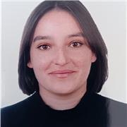 Profesora de matemáticas apta para niveles de primaria y primeros cursos de secundaria