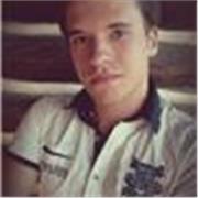 Tutor de idiomas (inglés, castellano, francés), historia del arte, historia, literatura y cine.