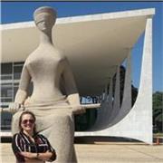 Professora e advogada com experiência para ministrar aulas em cursos que tenham matérias relacionadas ao Direito