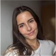 Profesora de pilates suelo y entrenadora personal.Titulada en CAFAMN y TAFAD