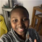 Ich kann sehr gut englisch ich will ihrem Kind auch gut in Englisch machen das er/sie die Sprache beherrscht