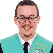 Maestro de Primaria y Música con tres años de experiencia en centros públicos.