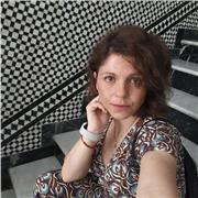 Auxiliar de jardín de infancia y a niños de entre 1 y 6 años