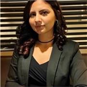 Ho una certificazione lv B2 in inglese, lo parlo in ambiente lavorativo e traduco documenti vari. Ho già dato ripetizioni a ragazz