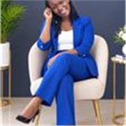 Passionate English tutor helping children and teenagers learn confidently through engaging, supportive lesson.

