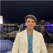 Aspirante magistrato, laureato alla Federico II di Napoli, offre lezioni approfondite (online) di diritto.