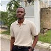 I give private lessons tailored to your level and learning needs.