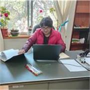 Profesor de física puede dar clases a cualquier edad con fin de refuerzo académico o preparación para examenes