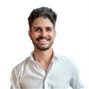 Mobile Developer impartisce lezioni riguardanti lo sviluppo mobile in ambiente Android