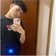 Almuno enfermería que busca compatibilizar, cuidar y empezar a ayudar todo lo que pueda a mejorar los conocimientos.