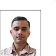 Profesor de Biología imparte clases a niños de todas las edades