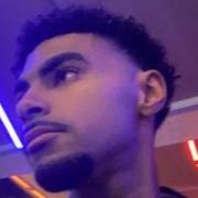 J’aimerais pouvoir enseigner l’histoire et la géographie ainsi que l’anglais à des élèves de niveau collège et primaire