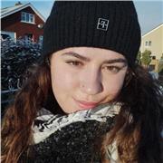 Soy Integradora Social y he sido profesora particular de Inglés en varias ocasiones, soy titulada por Cambridge con nivel C1.