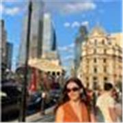 Profesora titulada en Periodismo y Humanidades ofrece clases de Lengua, Literatura, Historia y Filosofía para ESO y Bachillerato.