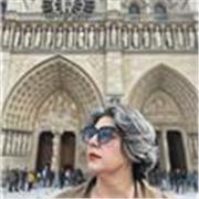 I am an English teacher with 25 years experience of teaching. 