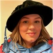 English tutor providing lessons to primary, secondary, university and adult learners