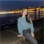 soy una persona muy amable, con paciencia y me gusta mucho el deporte, sobre todo gimnasia rítmica 