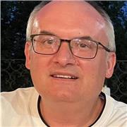 Profesor de Física y Química para nivel de 1º y 2º de bachillerato.
