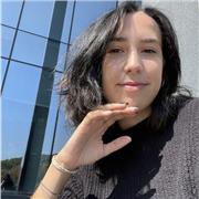Je donne des cours d’anglais de niveau primaire à Lycée