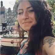 Laureata offre ripetizioni di Italiano storia e geografia elementari e medie