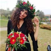 Disponibilità immediata ad insegnare materie umanistiche e recupero compiti per scuole elementari e medie e sostegno a ragazzi/e