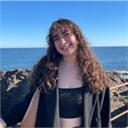 Etudiante en Master de LLCER Anglais. Je propose des cours d’anglais en ligne pour élèves de collège, lycée, et étudiants licence.