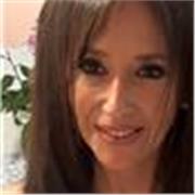 Coach y formadora experta  en Inteligencia Emocional, Neuropsicología y Desarrollo Personal para adultos y profesionales.