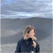 Laureata in laurea specialistica 110/110 cum laude alla IULM. Passato in Liceo classico