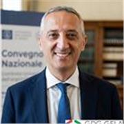 Ingegnere impartisce lezioni di matematica online