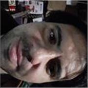 Licenciado en Enfermería, da clases a estudiantes de Enfermería y la Licencuatura