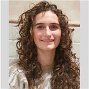 Imparteixo classes particulars de repàs des de la primària fins l'ESO de català, castellà, anglès, història, llatí i grec clàssic