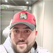 Profesor de euskera como lengua materna ya que soy de navarra se adaptan las clases a todos los tipos de preparación exámenes etc.