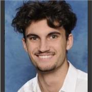 Étudiant en classe préparatoire scientifique, avec une L2 de Mathématiques et une expérience en L3, je propose des cours pour tout niveau jusque la terminale et plus particulièrement des cours de remise à niveau ou pour préparer un examen