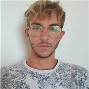 Sono un ragazzo di 24 anni laureato in matematica, con ampia conoscenza anche in fisica e informatica