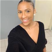 Professeur et traductrice bilingue en anglais avec de l'experience internationale en communication.