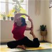 Private Yoga Lessons Focused on Flexibility, Stress Relief & Inner Connection.