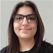 Es: sono una studentessa al quinto,in procinto di esame,con B2 in lingua inglese