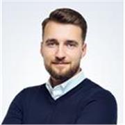 Experienced leader and executive coach offers life coaching and personal development sessions for students online, English only.