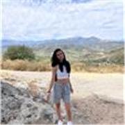 ciao sono Chiara e amo le lingue, faccio il quarto liceo linguistico e lo spagnolo è la mia lingua preferita 