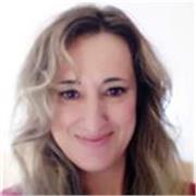 Graduado en lengua española y literatura con especialidad en español como segunda lengua con máster de educación