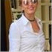 Bonjour,

Je suis professeure d’arts plastiques et art-thérapeute. Je propose des cours d’arts plastiques en ligne