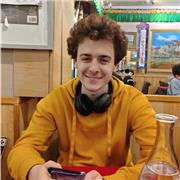 Étudiant en Licence de physique, donne cours de soutien scolaire et d'aides aux devoirs ainsi qu'à la rédaction