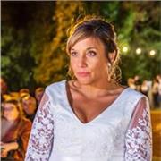 Estudiante de psicopedagoga dicta apoyo escolar a niños en todas las materias menos inglés