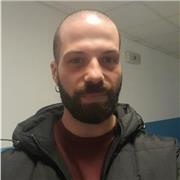 Appassionato da sempre del fitness, vengo dal mondo del tennis e da qualche anno mi sono innamorato del pilates come mezzo per un corpo funzionale, adoro vedere risultati nel mio lavoro