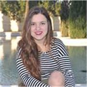 Graduada en Magisterio y actual estudiante de Máster en Investigación en Didácticas Específicas con especialidad Matemáticas