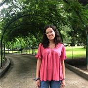 Profesora de inglés y de Música: Piano, Violín, Solfeo
