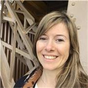 Mi nombre es Noelia, soy una apasionada del uso de las computadoras, de la lectura y el aprendizaje. No podría vivir sin ellos. Soy Psicologa recibida en la UBA (ARG) Y me dedico a la búsqueda y selección y gestión de talentos en el área de Recursos Human