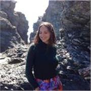 Justine, 23 ans, je donne des cours de soutien notamment à distance ou à domicile.